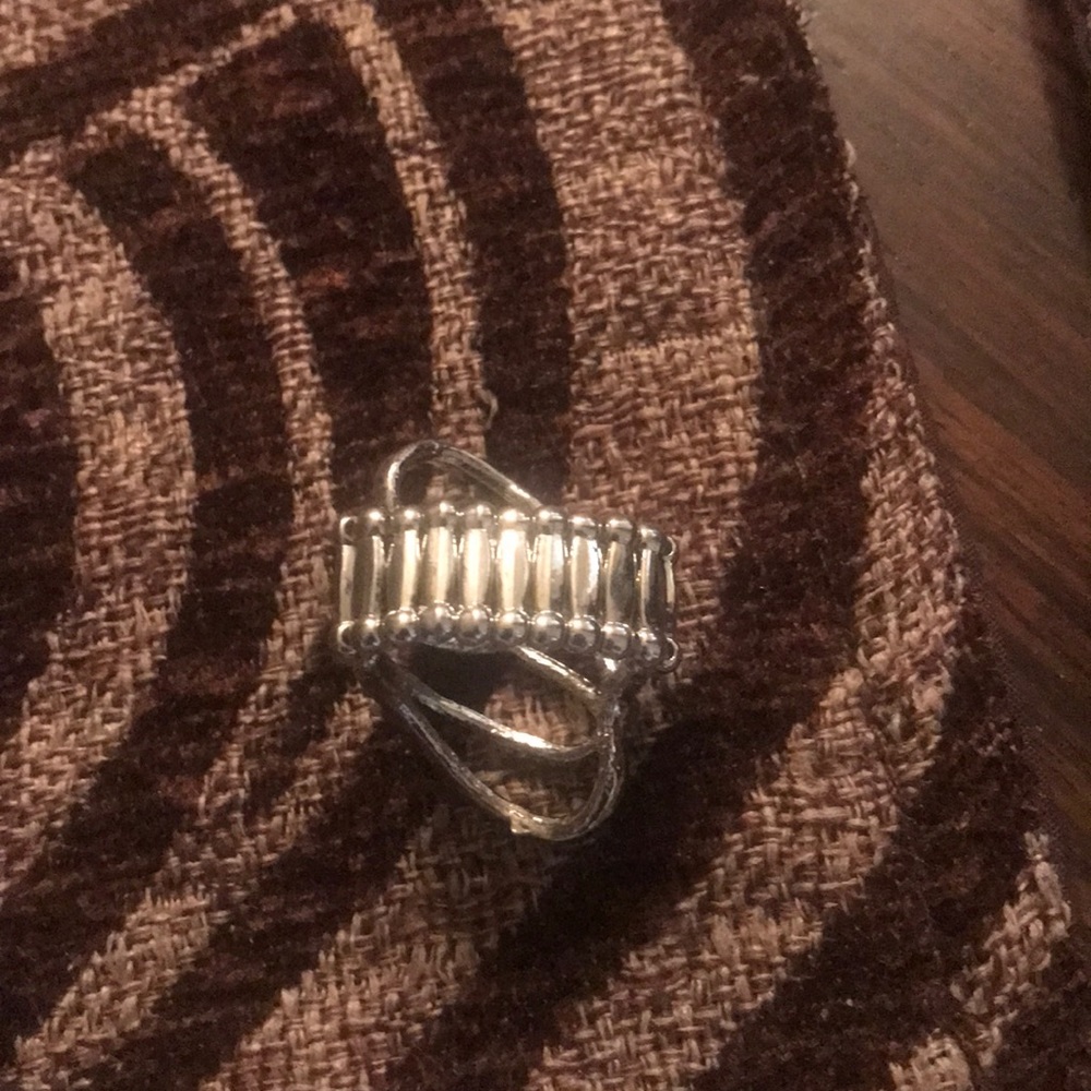 Ring! - Picture 2 of 3